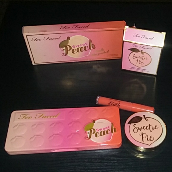Too Faced Sweet Peach Palette - Picture 2 of 3